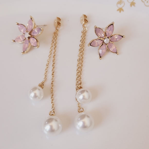 NWT-Flower Dangle Double Pearl Detachable Earrings - Picture 9 of 11